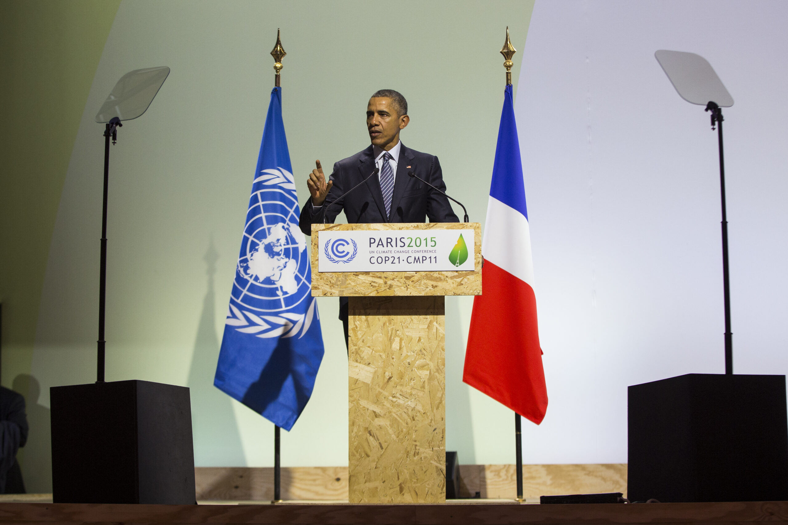 Obama pledges new tactics to weed terrorists from 20M foreign visitors a year