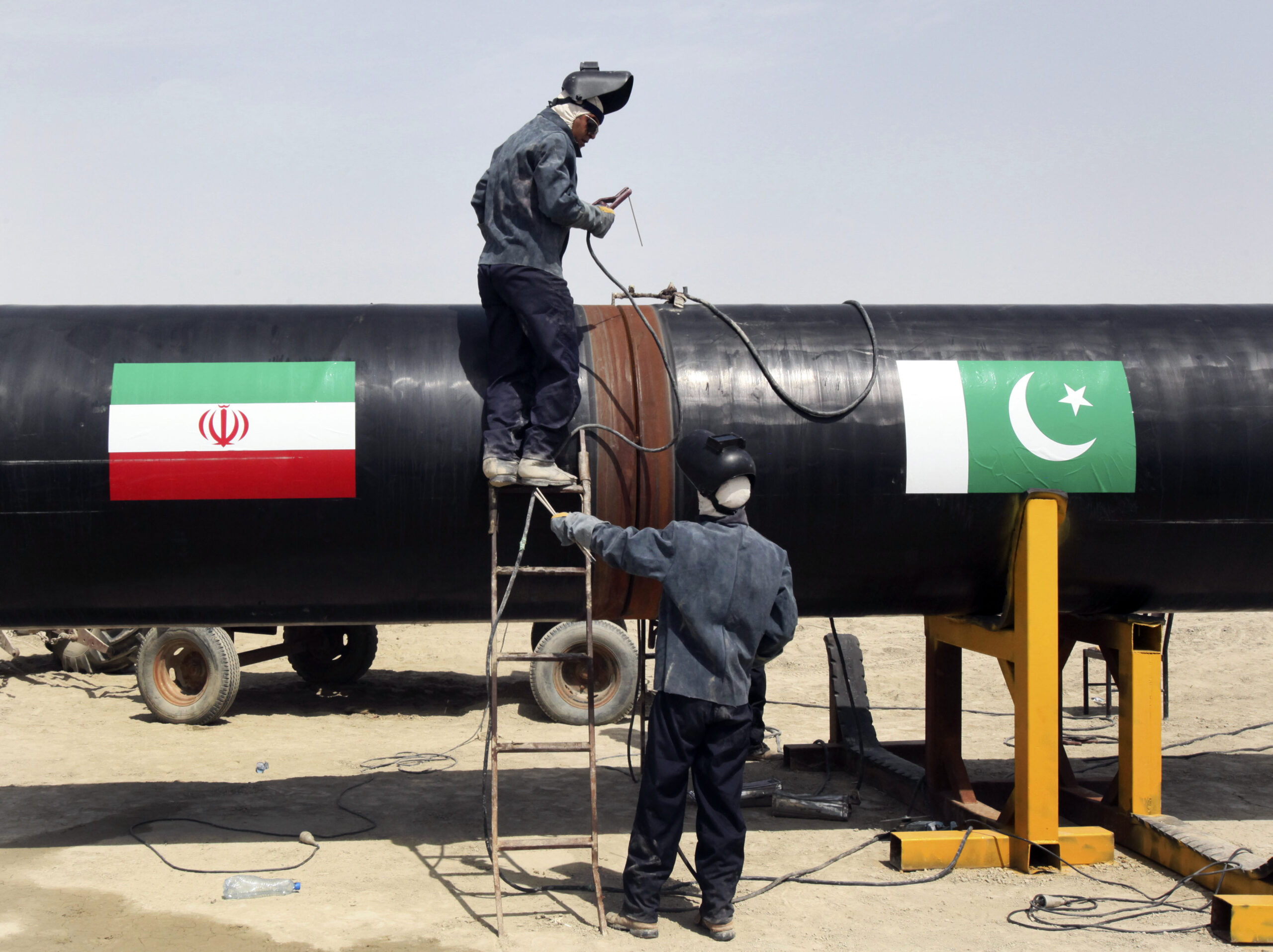 Pakistan to push forward on gas project with Iran