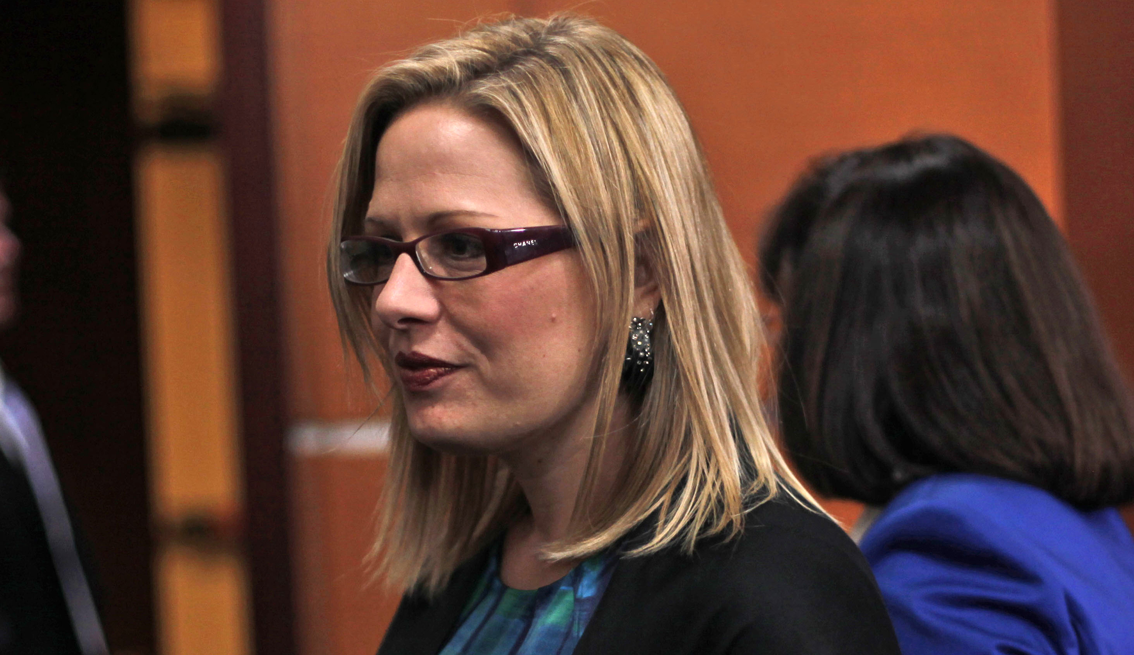 Man charged with stalking Rep. Kyrsten Sinema after appearing outside her DC office