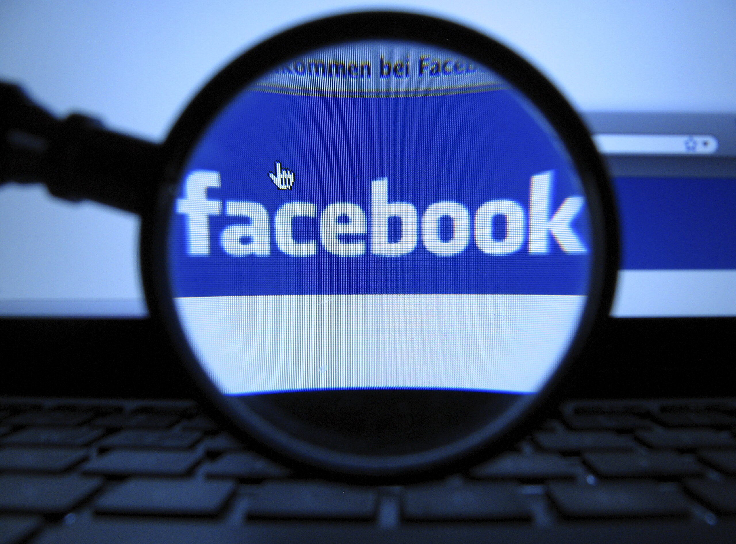 Critic raps Facebook’s new search function