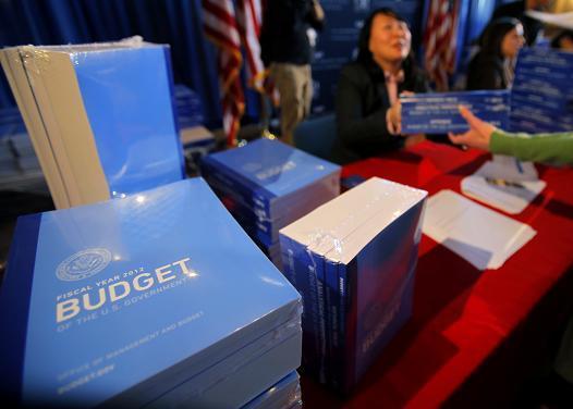 International Business TImes: At US budget talks, Dems and GOP thinking small