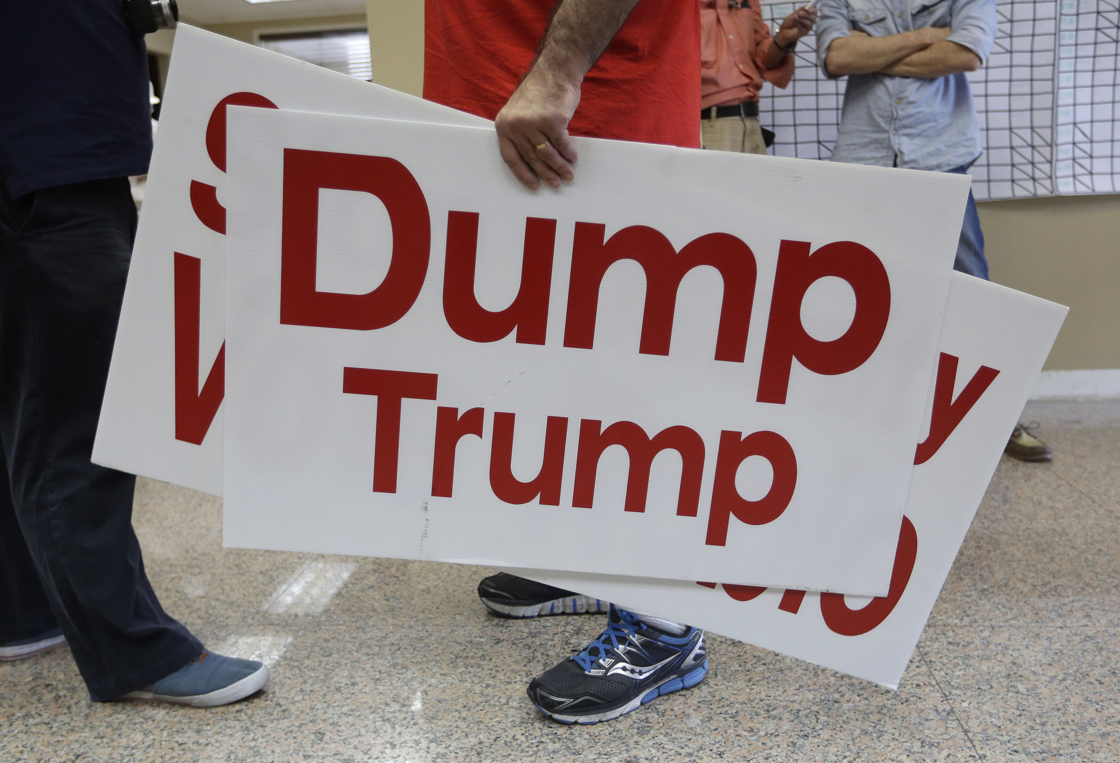 Anti-Trump forces looking to do more damage after Wisconsin victory