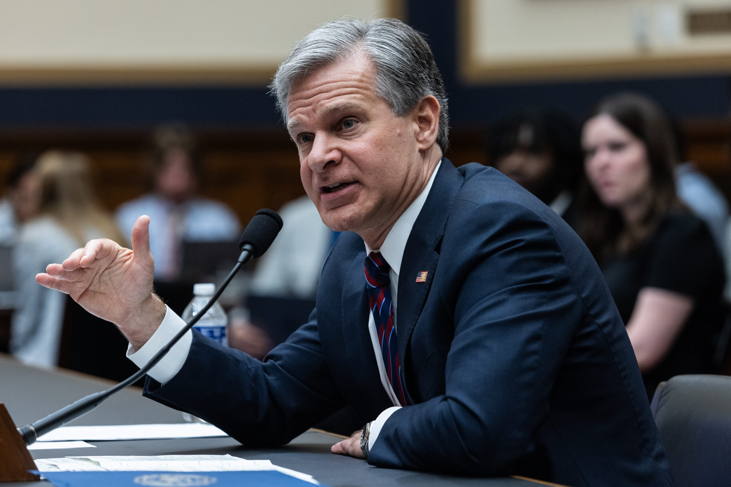 071223_WRAY_FBI-12.JPG