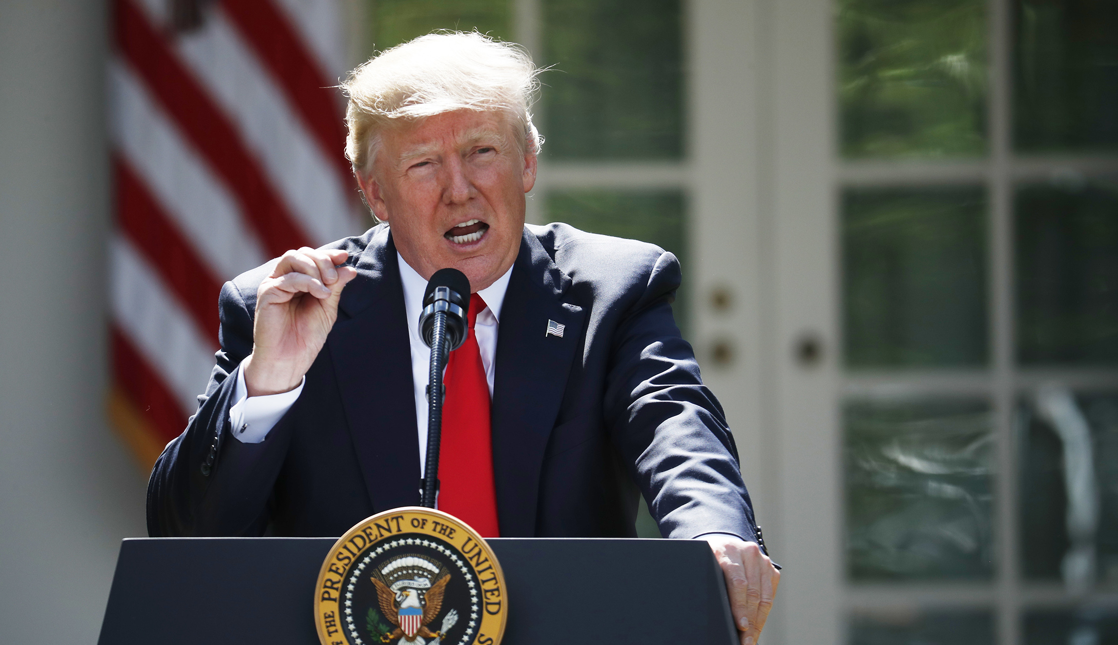 Trump announces exit from Paris Agreement