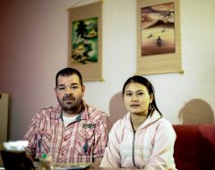 Married couples separated by German language test