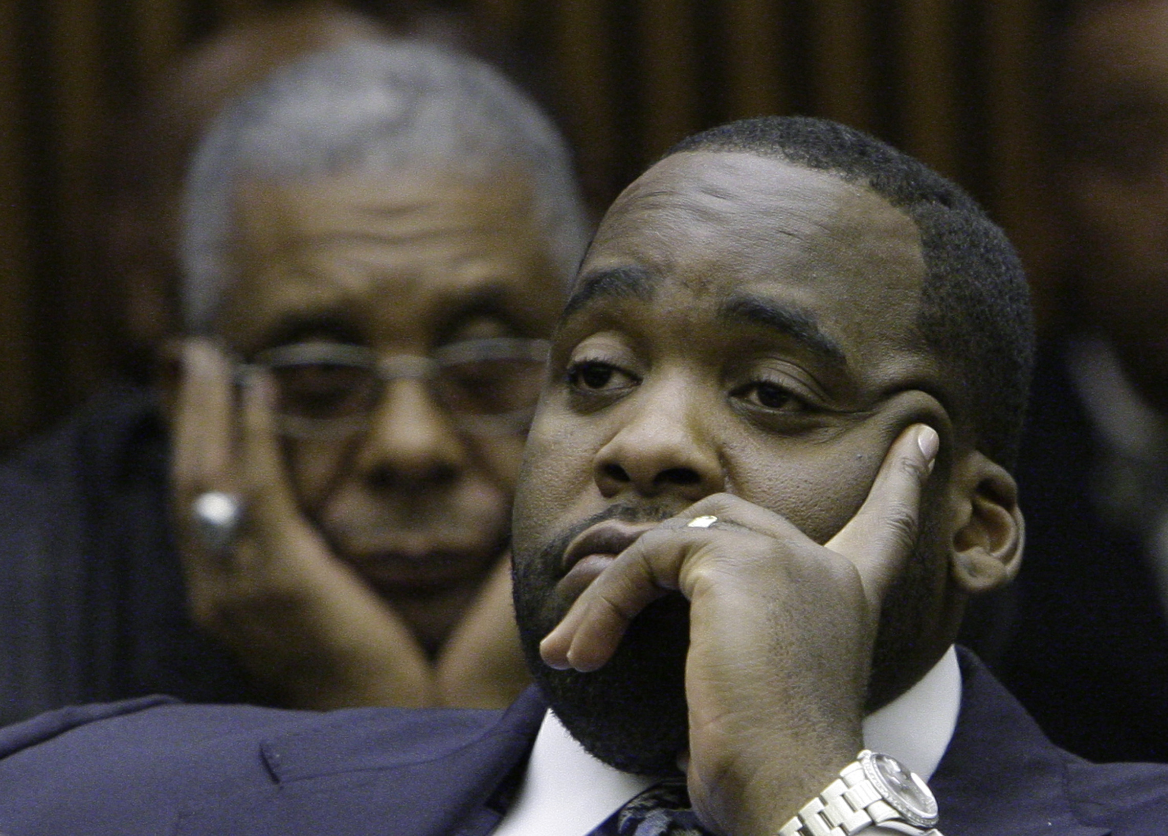 Contractor says he paid ex-Detroit mayor for work