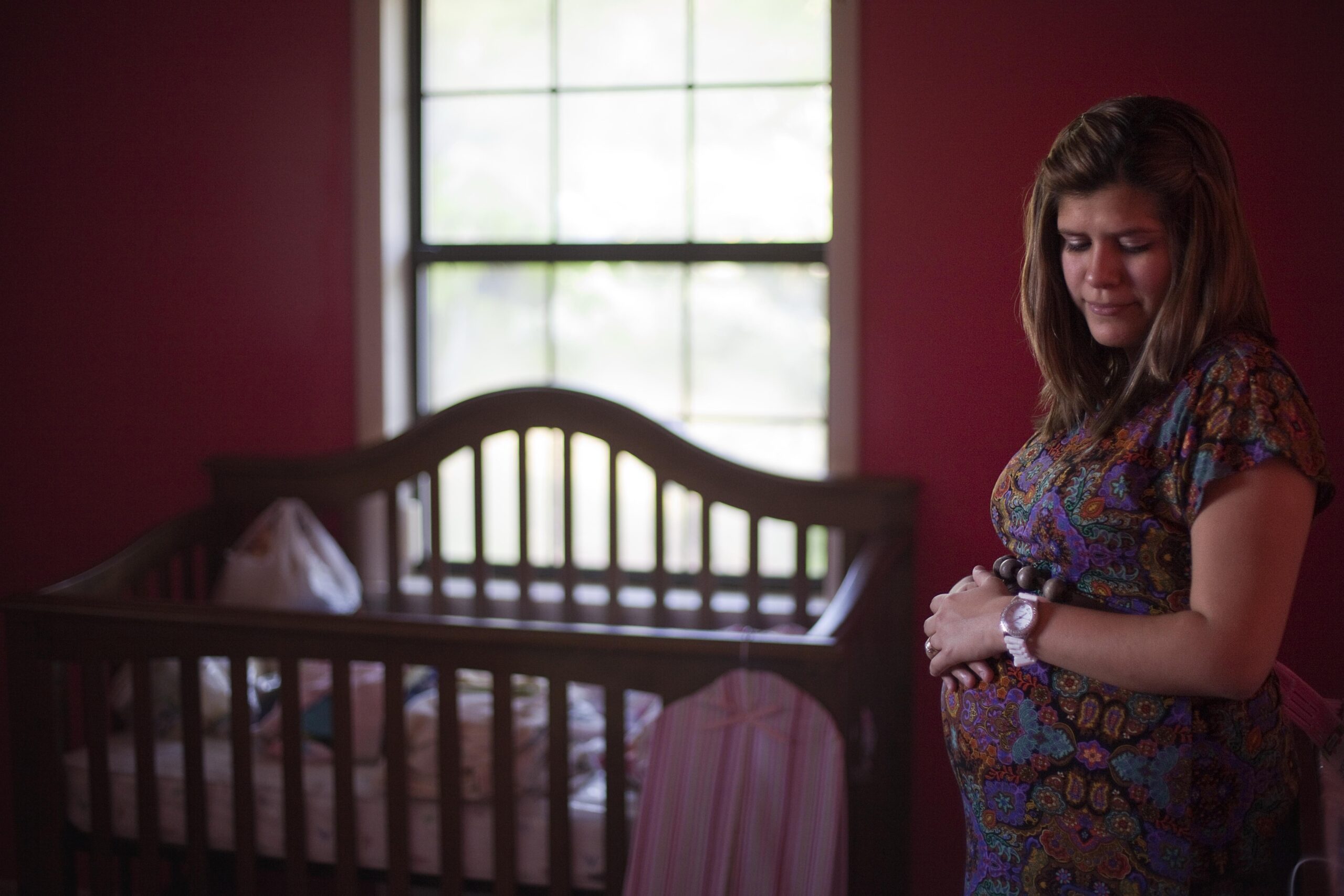 GOP bill blocks pregnant immigrants from entering the U.S.