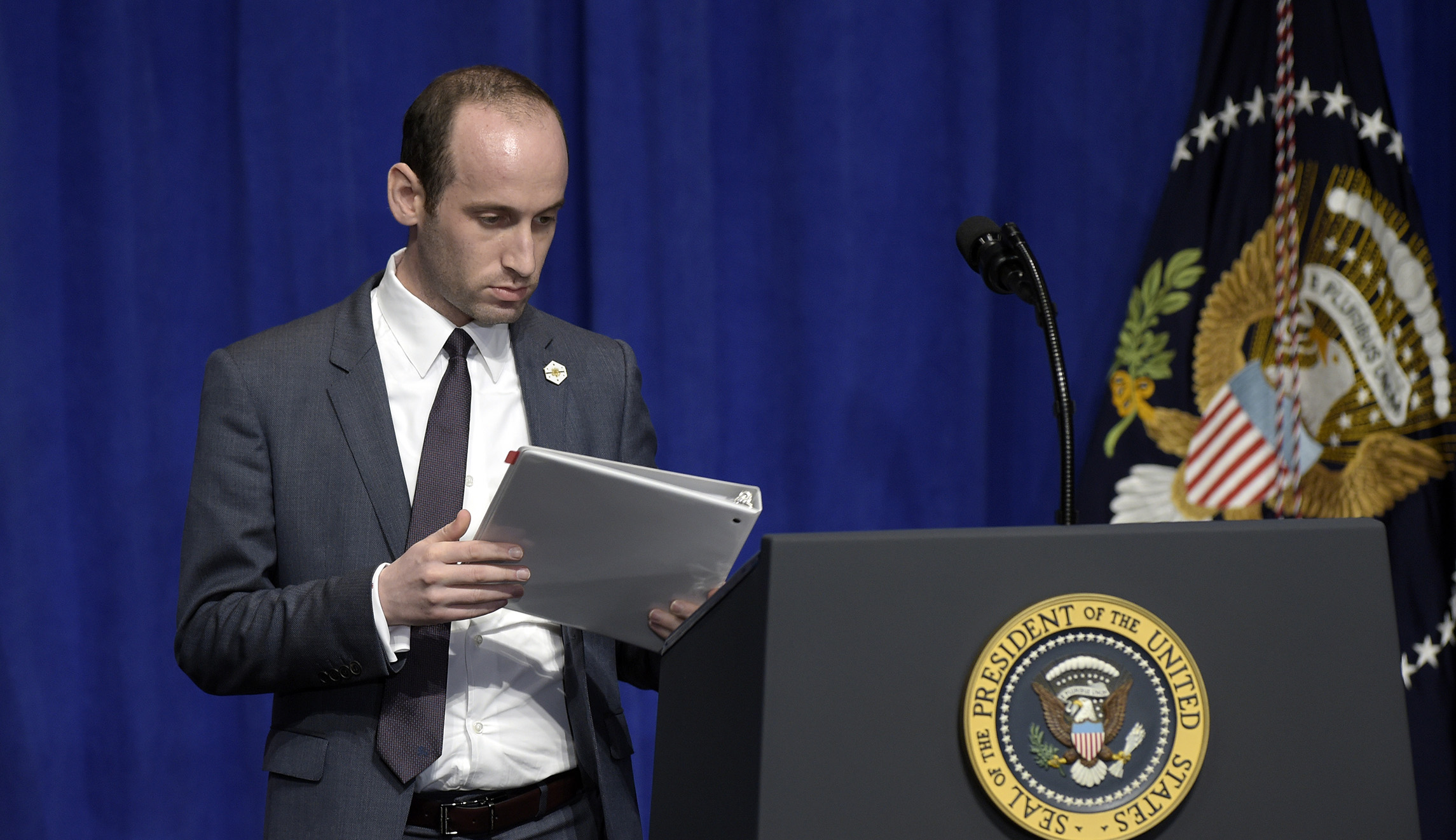 Stephen Miller slams New York Times for supporting low-skilled foreigners over US workers
