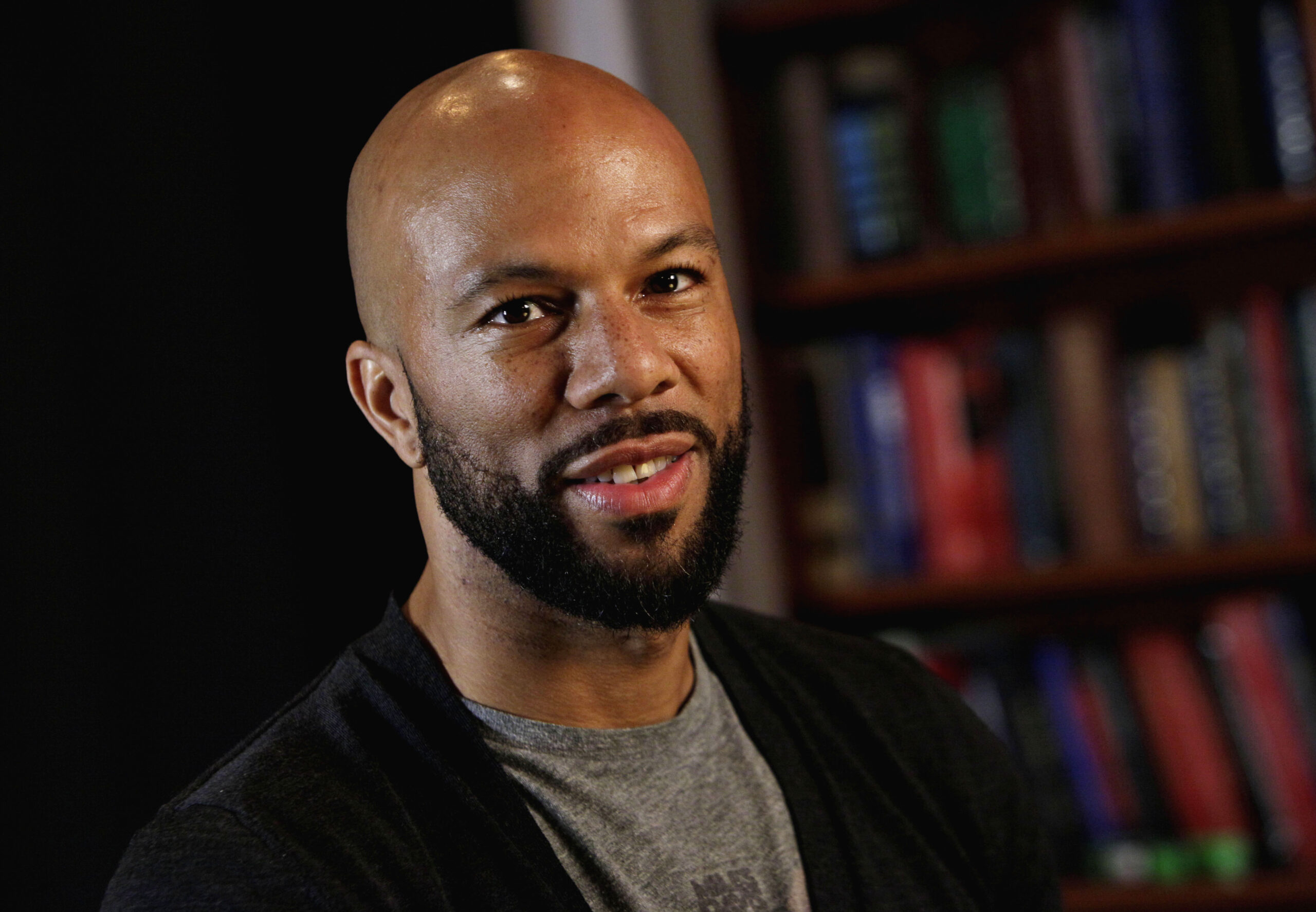 Common brings awareness to help free Peltier