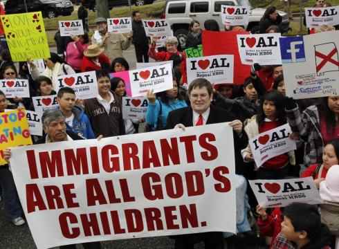 Census: 93.7% of immigrant families with 4 kids on welfare