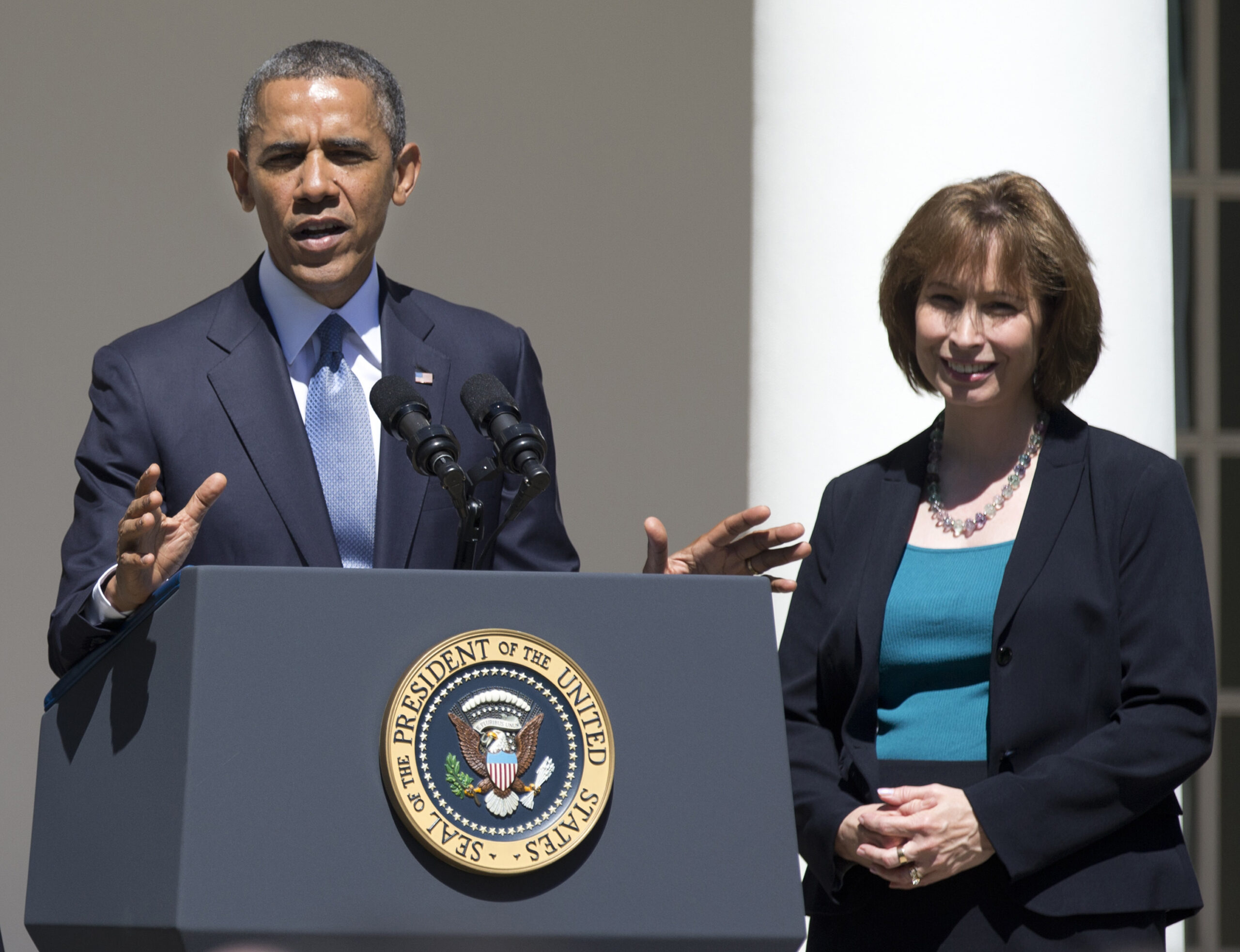 Filibusters weakened, Senate Dems move Obama picks
