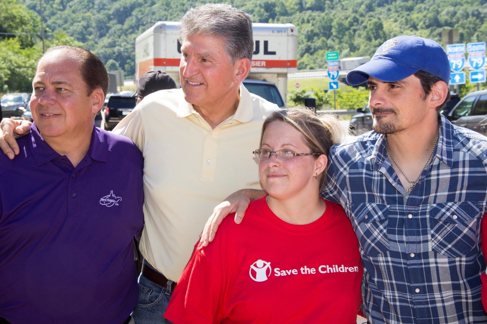 Brad Paisley joins senators on bleak tour of West Virginia towns hit by floods