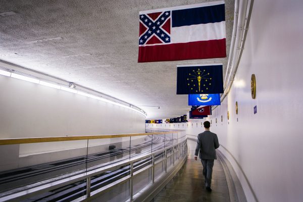 House ditches state flag display over Confederate controversy