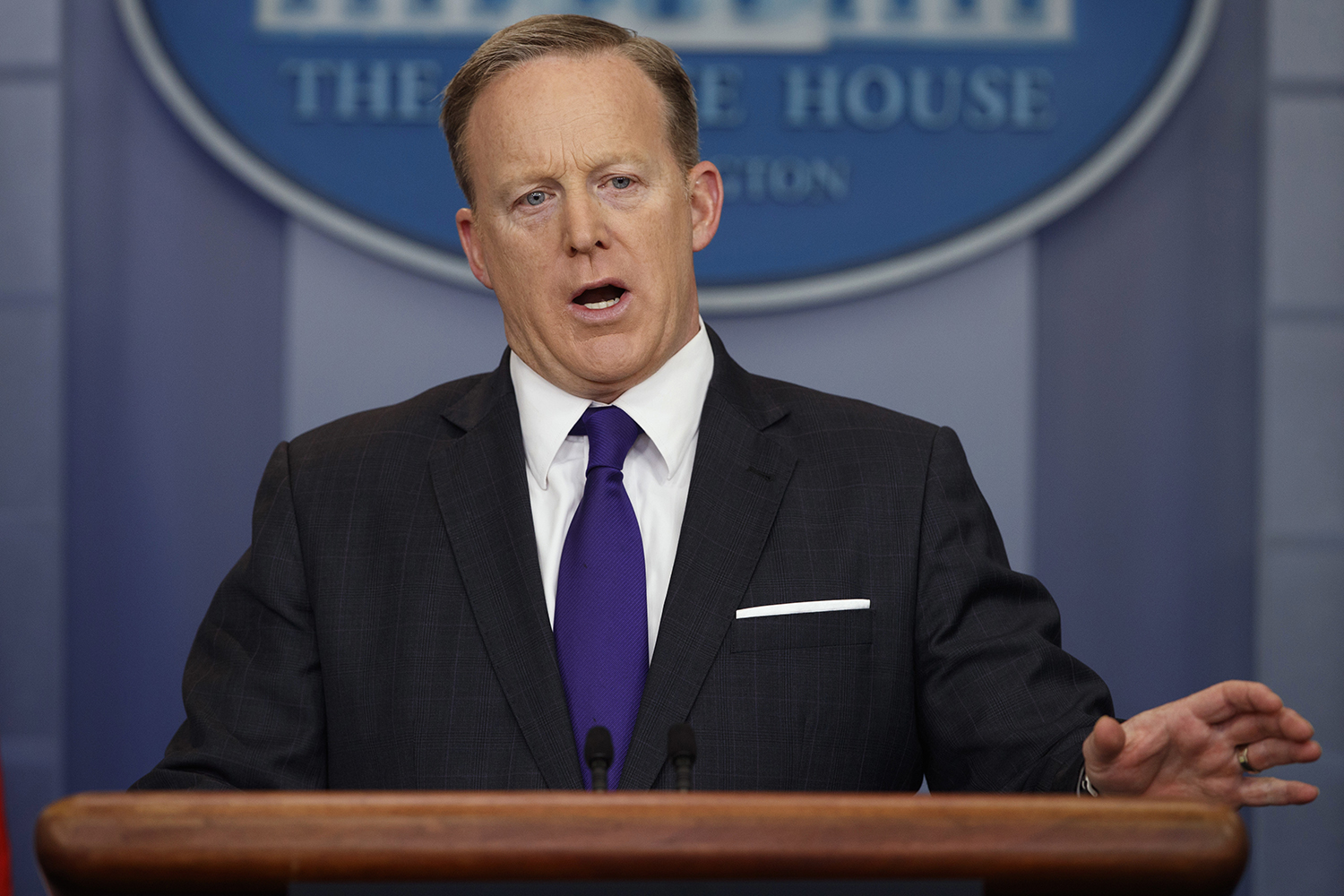 Sean Spicer: China hasn’t manipulated its currency since Trump took office