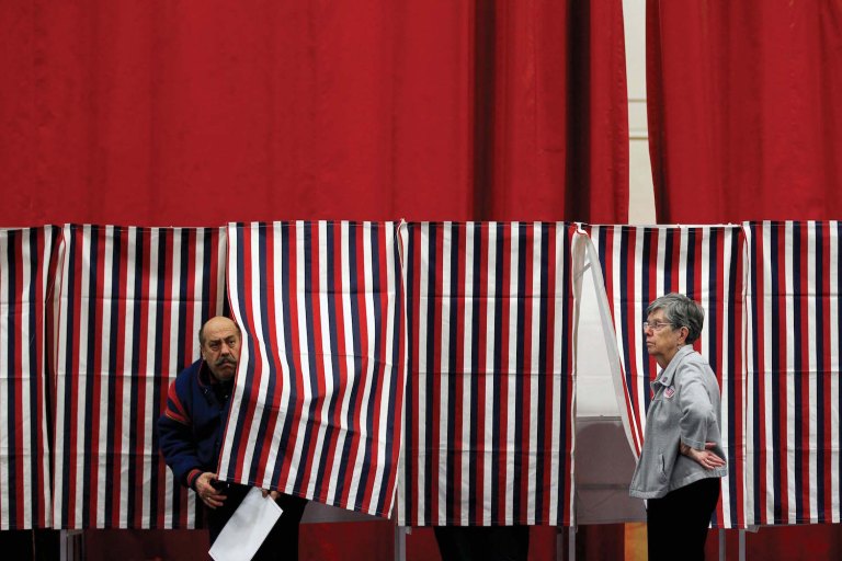 Hillary Clinton and Donald Trump: The awkward wonk vs. the boorish neophyte