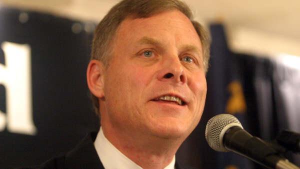 Skeptical senators press evasive VA official on benefits claims backlog