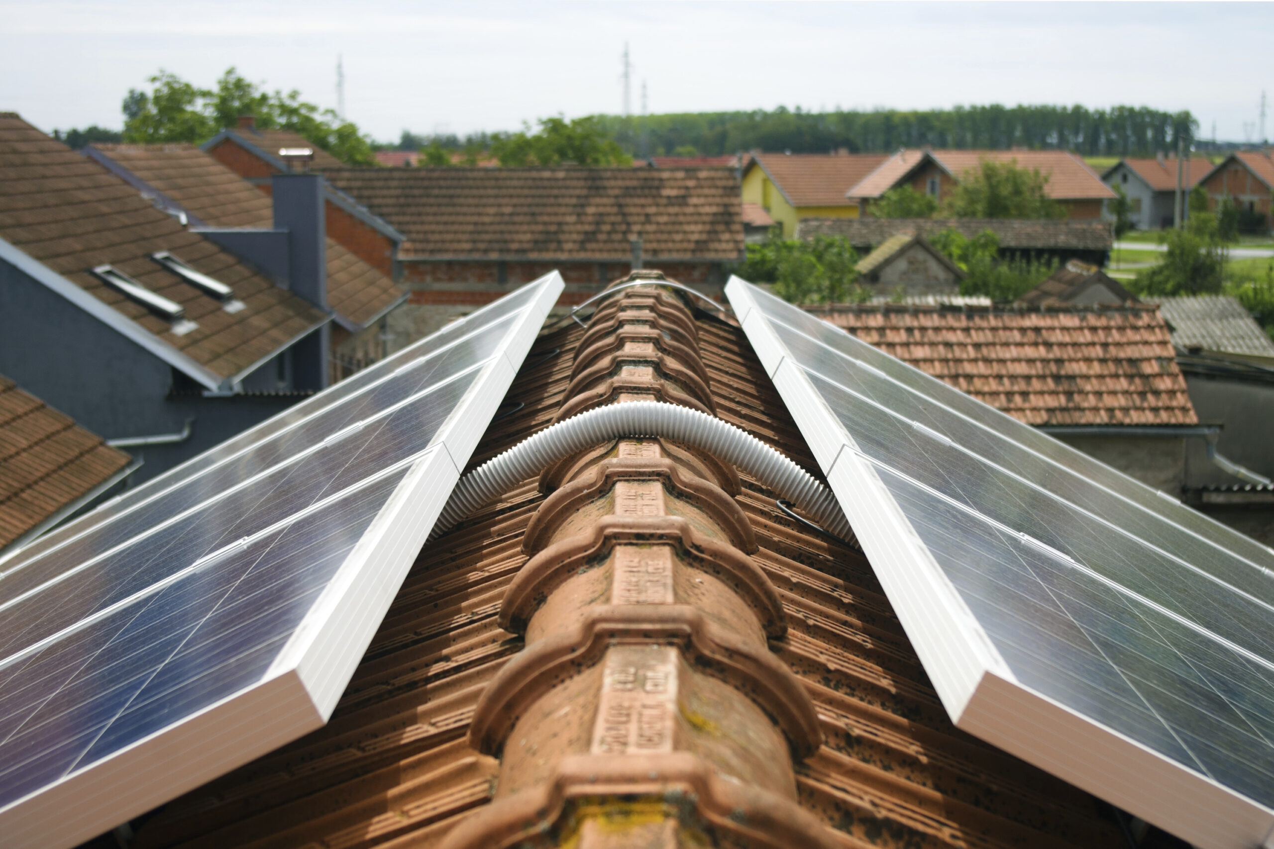 ALEC takes aim at rooftop solar industry