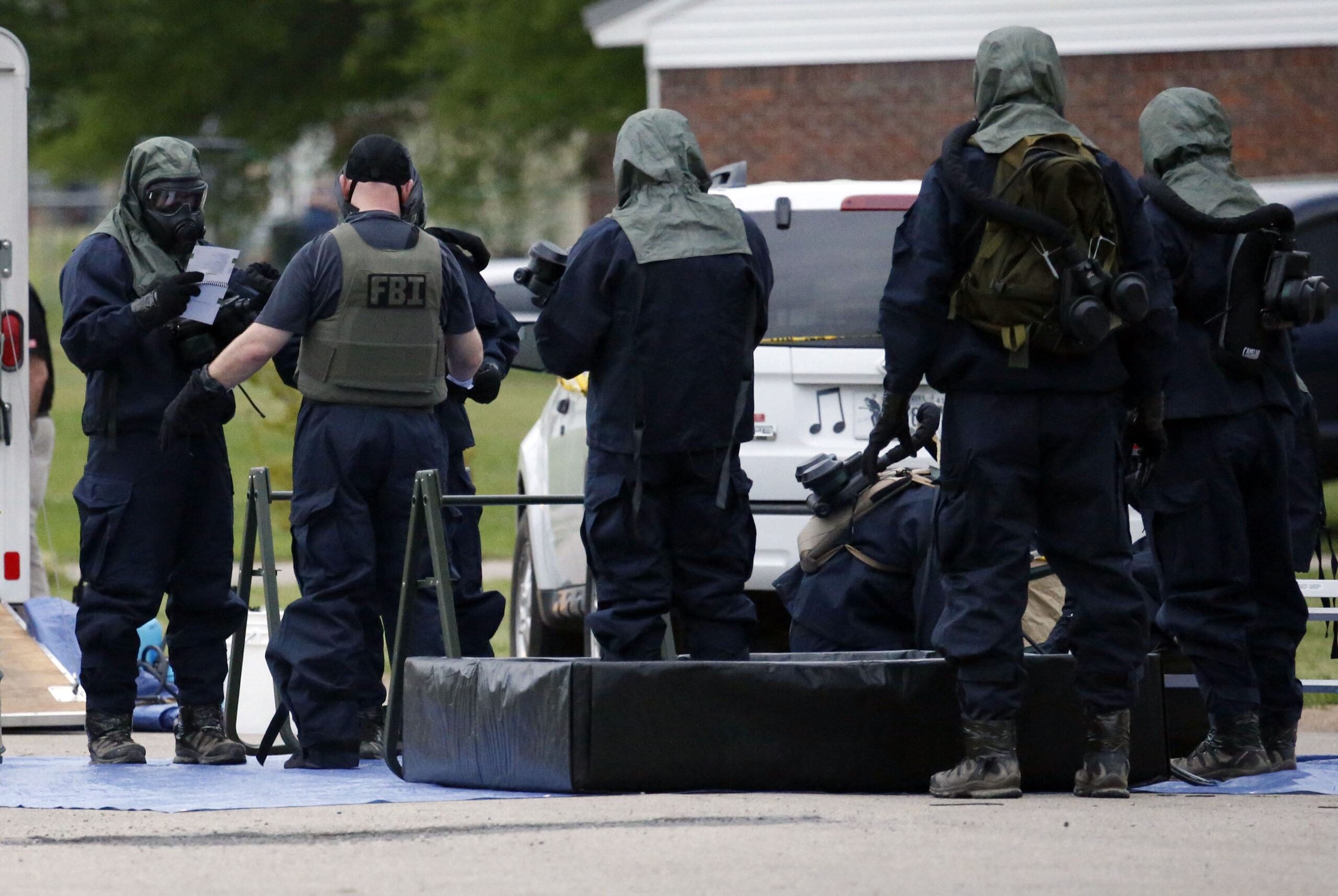 Attorney: Ricin suspect interrogated for hours
