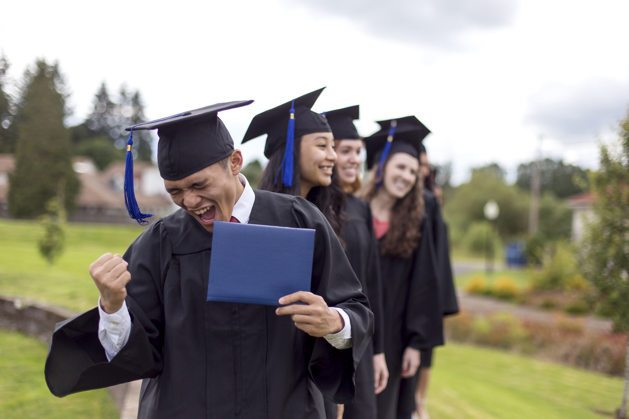 States move toward requiring high schoolers to take civics to graduate
