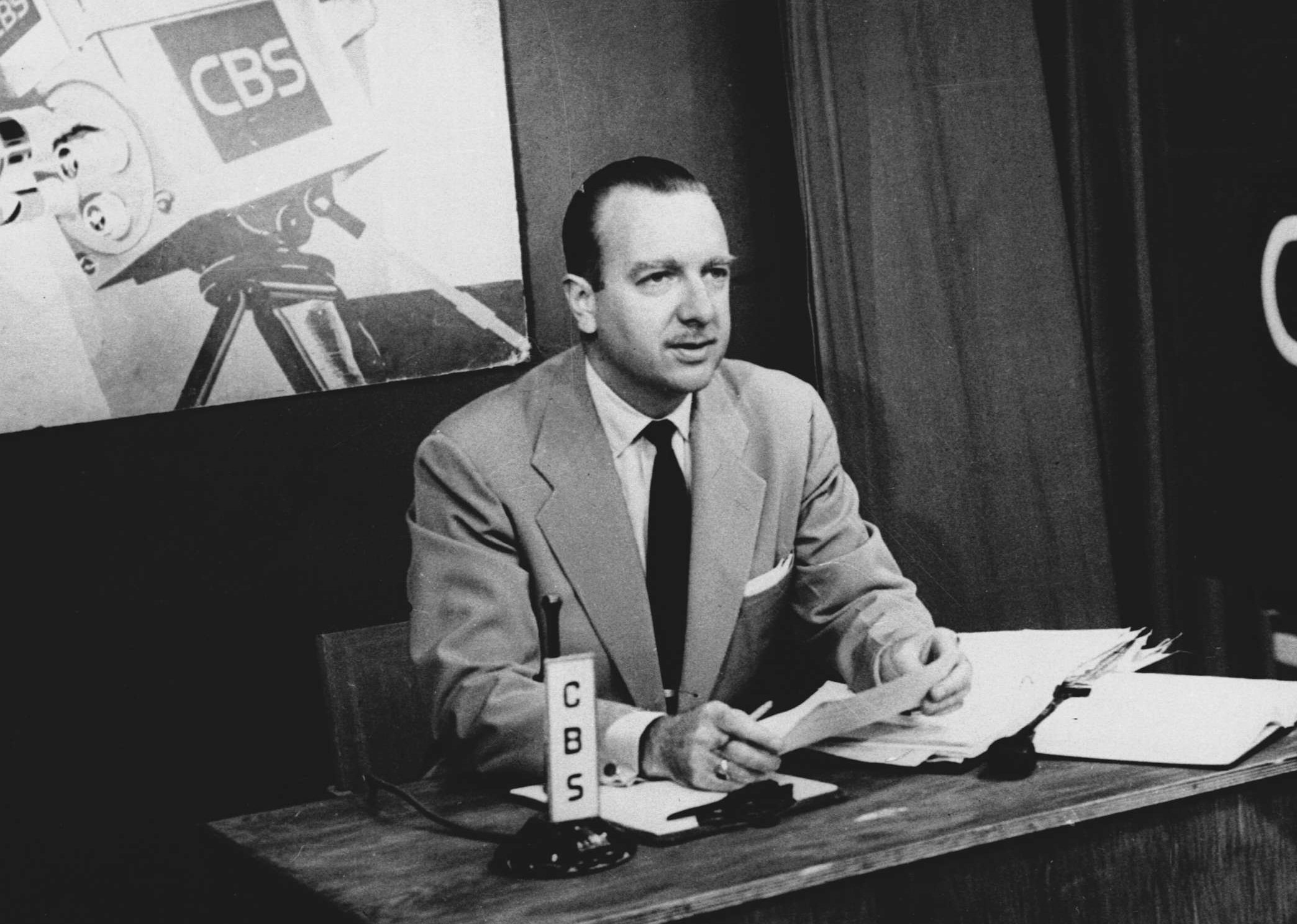 Cronkite biographer calls him ‘TV conscience’