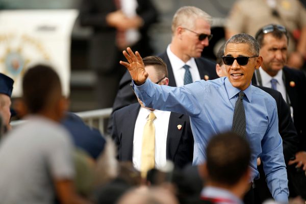 Obama heads back to Hollywood to collect cash