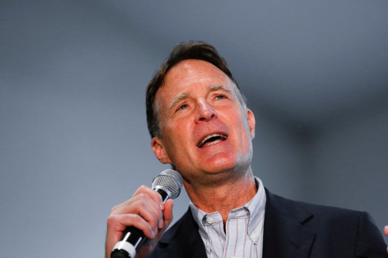 He seeks to reclaim win back Senate seat amid charges he left the state after retiring from Congress in 2011. (AP Photo/Paul Sancya)