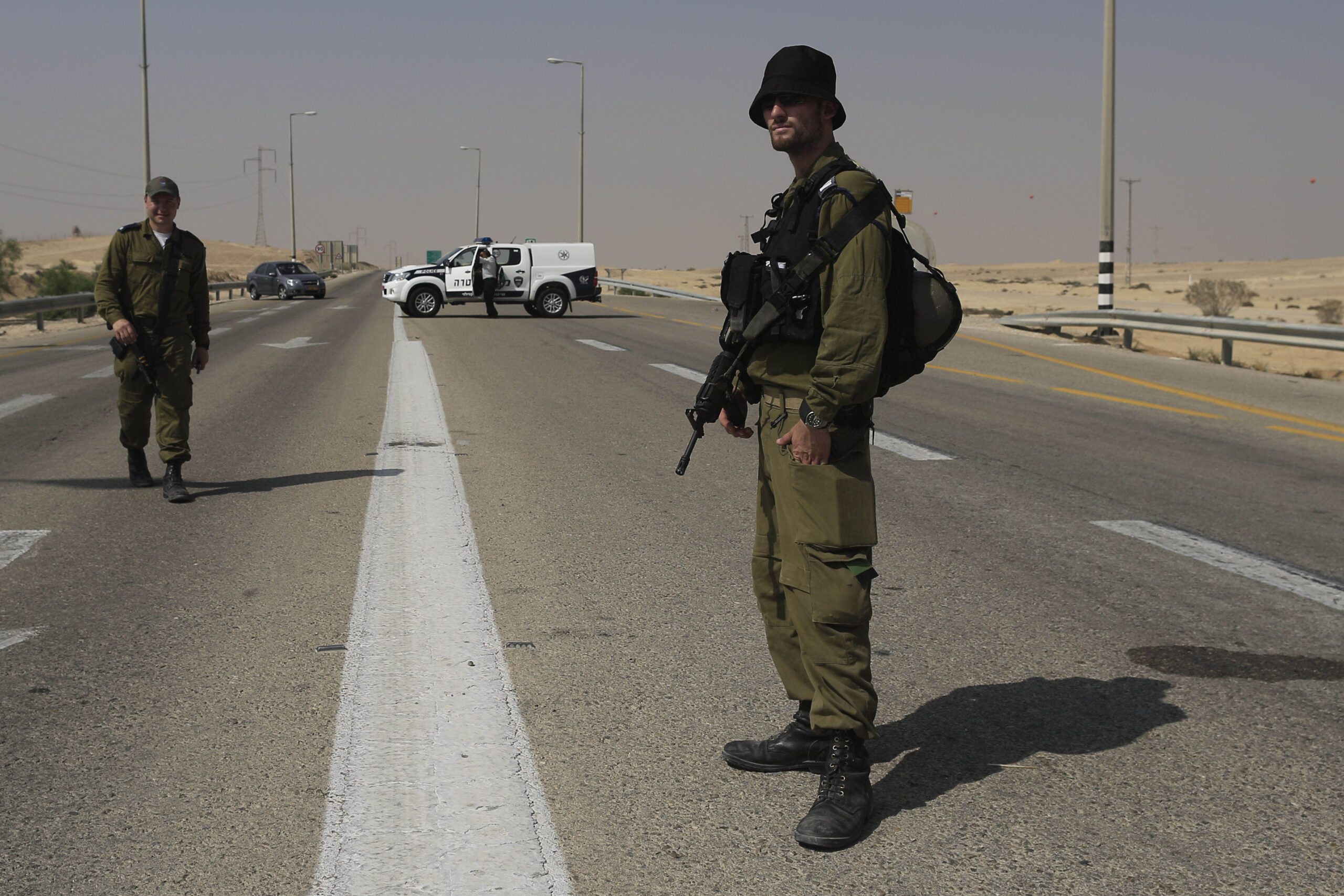 Militants cross into Israel from Egypt, 1 killed