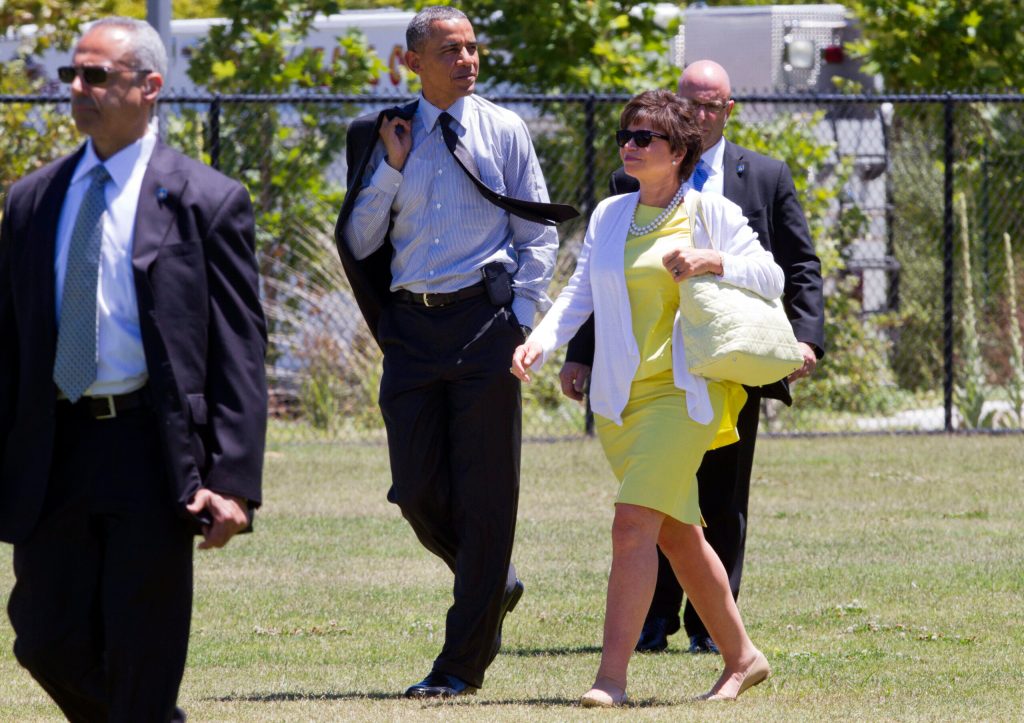 Little sunlight as Obama raises super PAC dollars