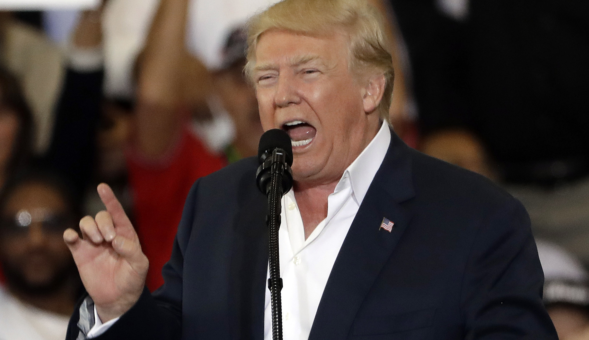 Byron York: Trump anger fuels Wolff-Bannon-NBC publicity machine