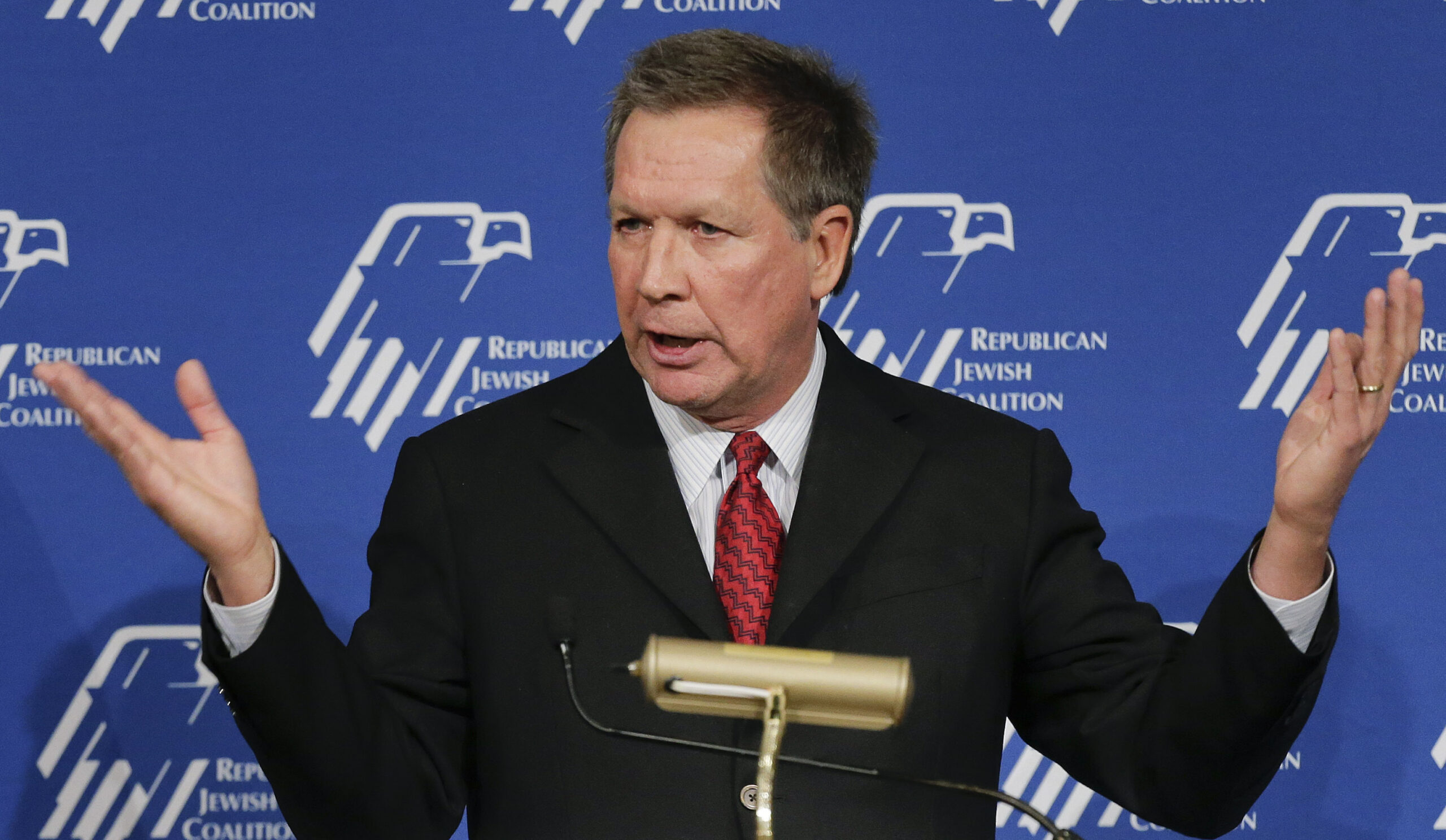 Ohio governor signs bill to help veterans, military