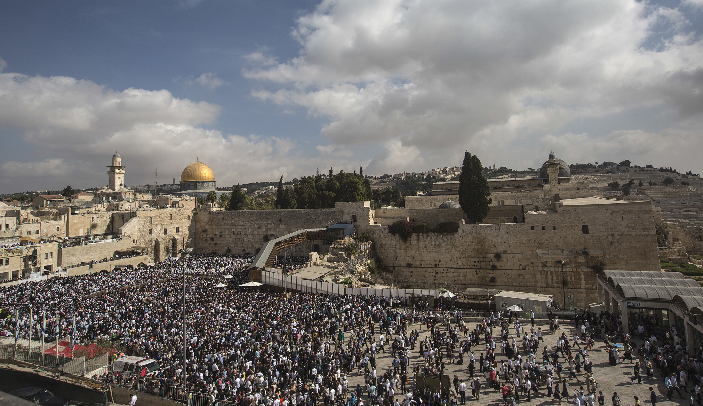 Trump allies make case for moving embassy to Jerusalem