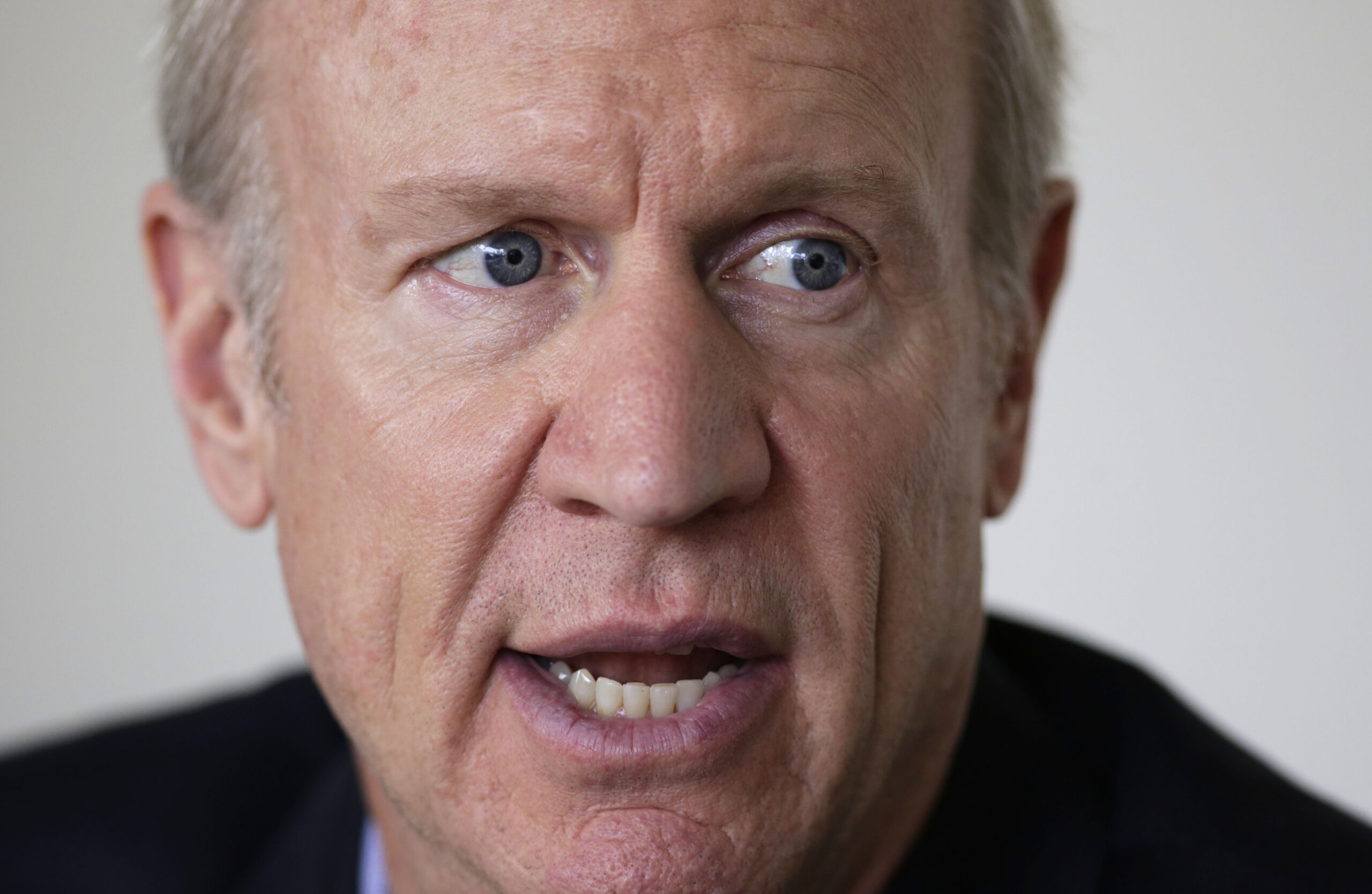 Rauner plays ‘outsider’ in Illinois governor race