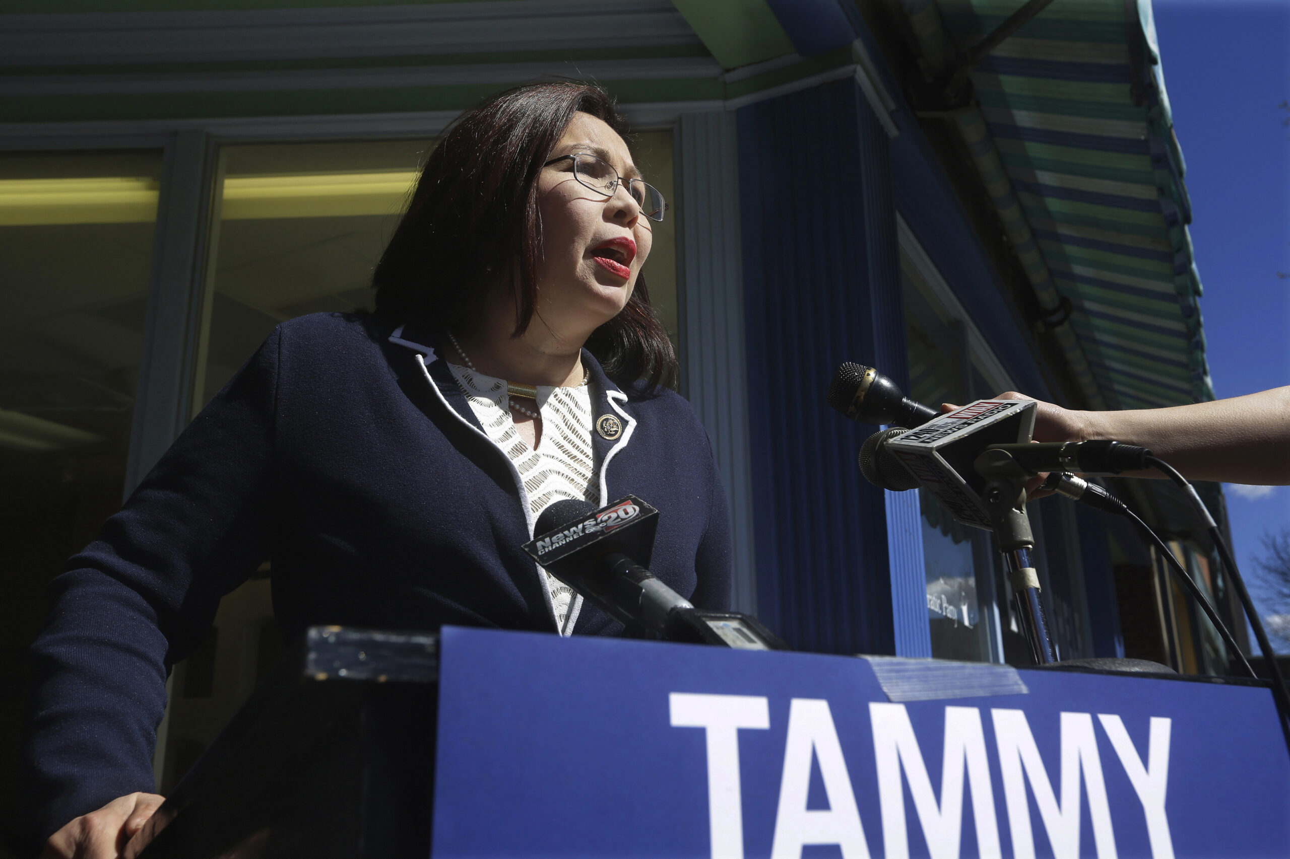 Women earned less than men in Tammy Duckworth’s Veterans Department