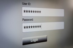 Agencies fed up with self-hacking fed workers