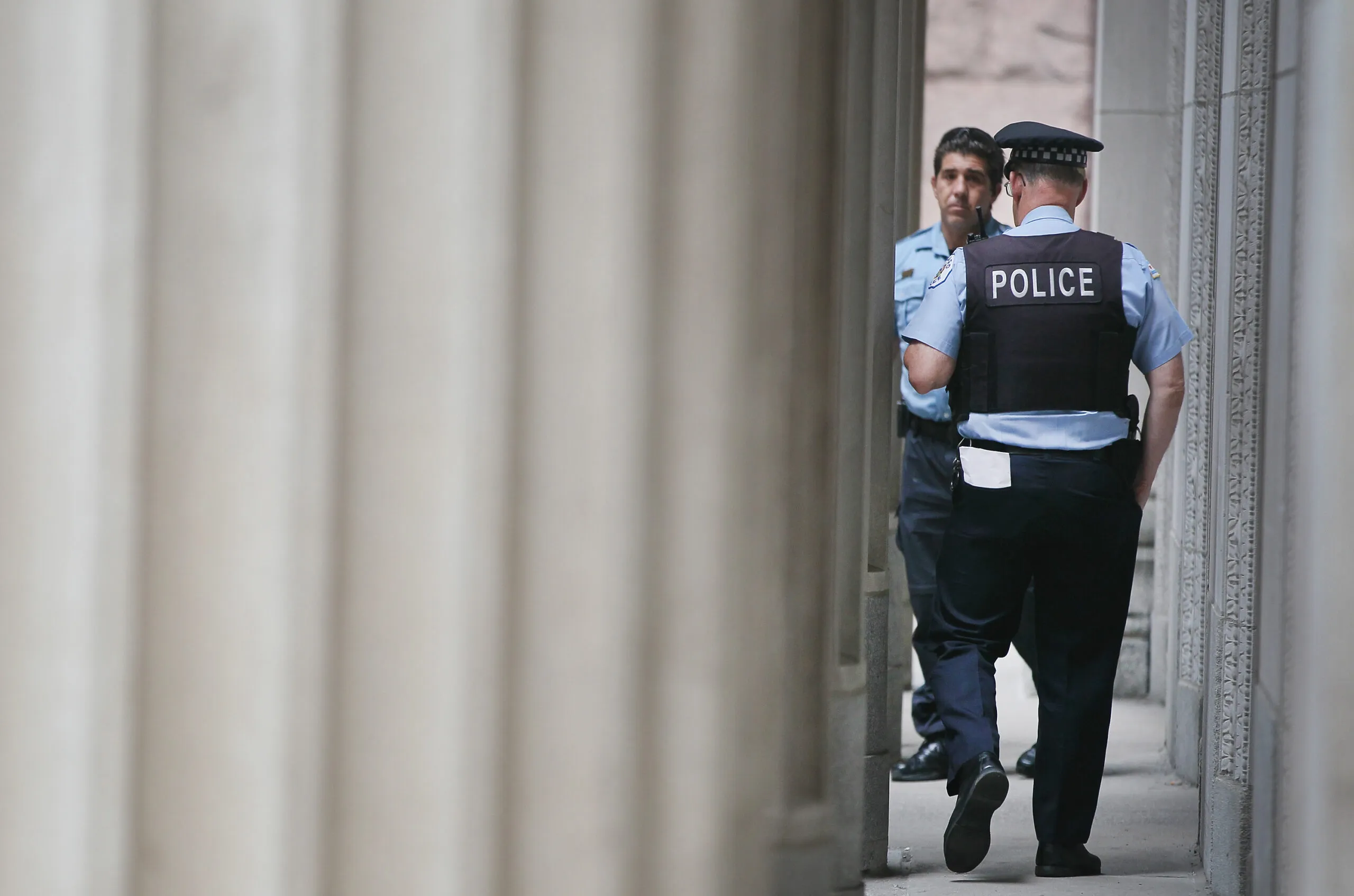 Breitbart News reports year-old data on Chicago violence, quietly fixes story
