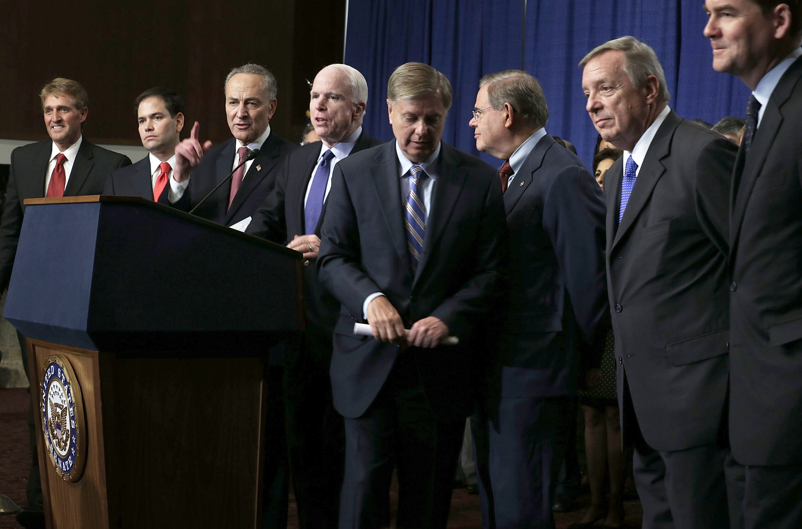 Senate kills amendments to toughen border security, visa oversight in immigration reform bill