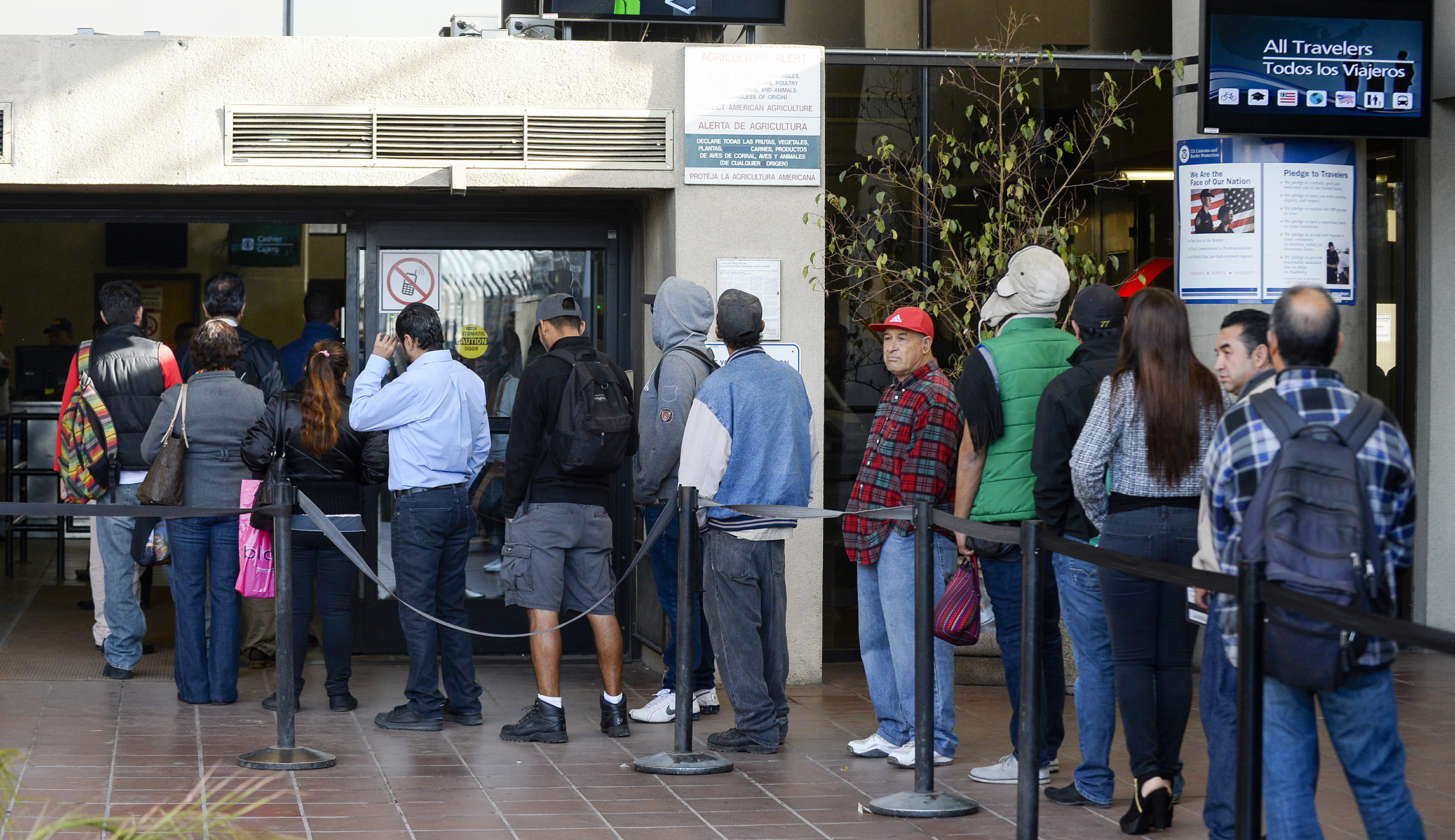 DHS: More than 700K foreign travelers to US overstayed visas in 2016
