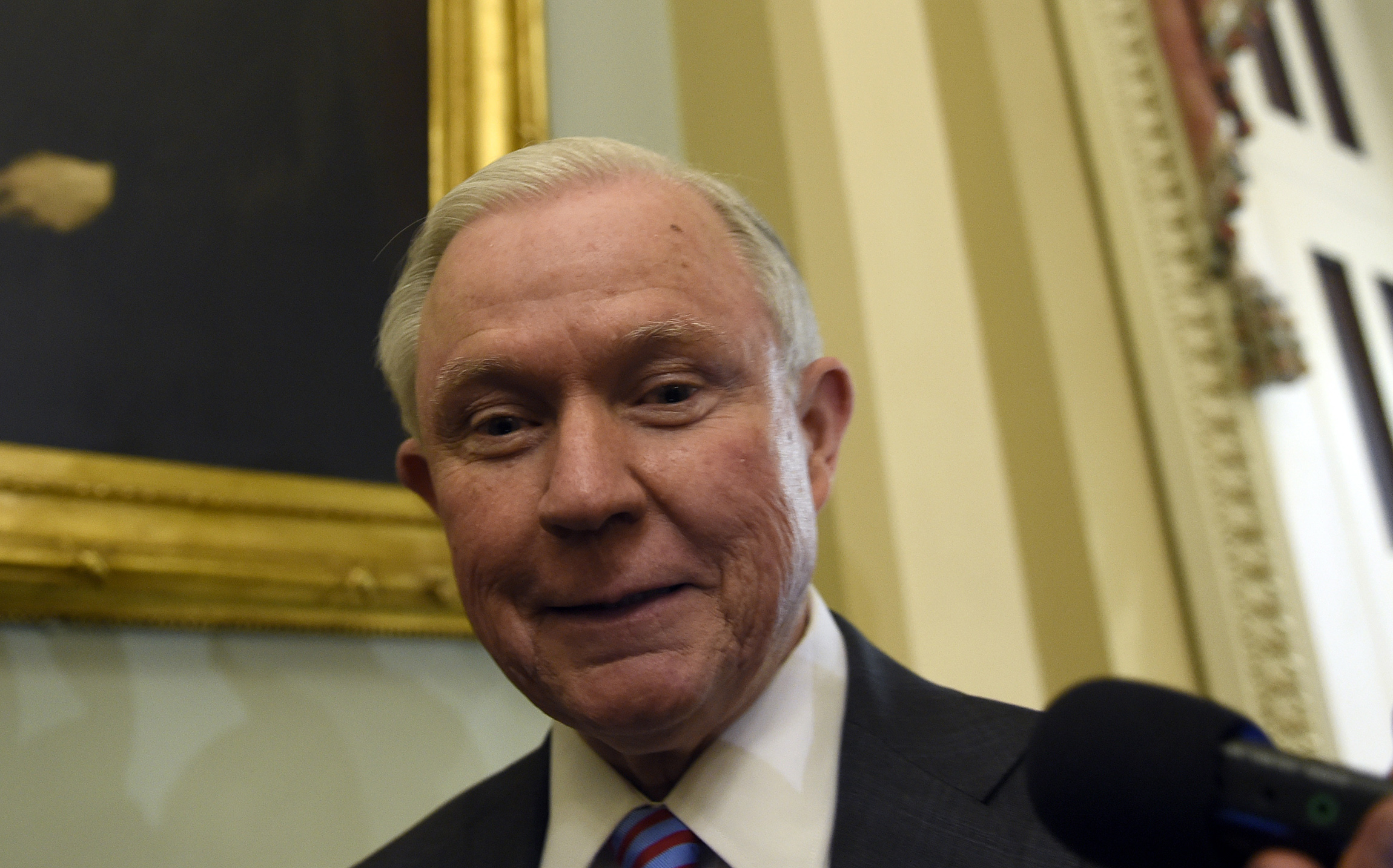 Sessions: Trump’s ‘list of judges is fabulous’