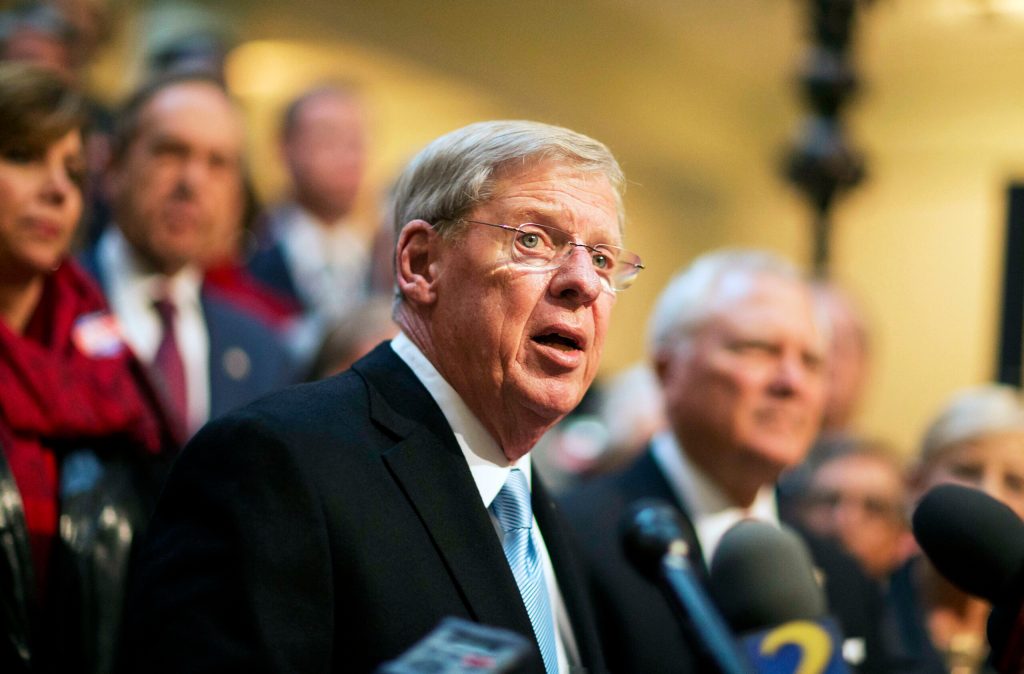 Republicans push Fast Track