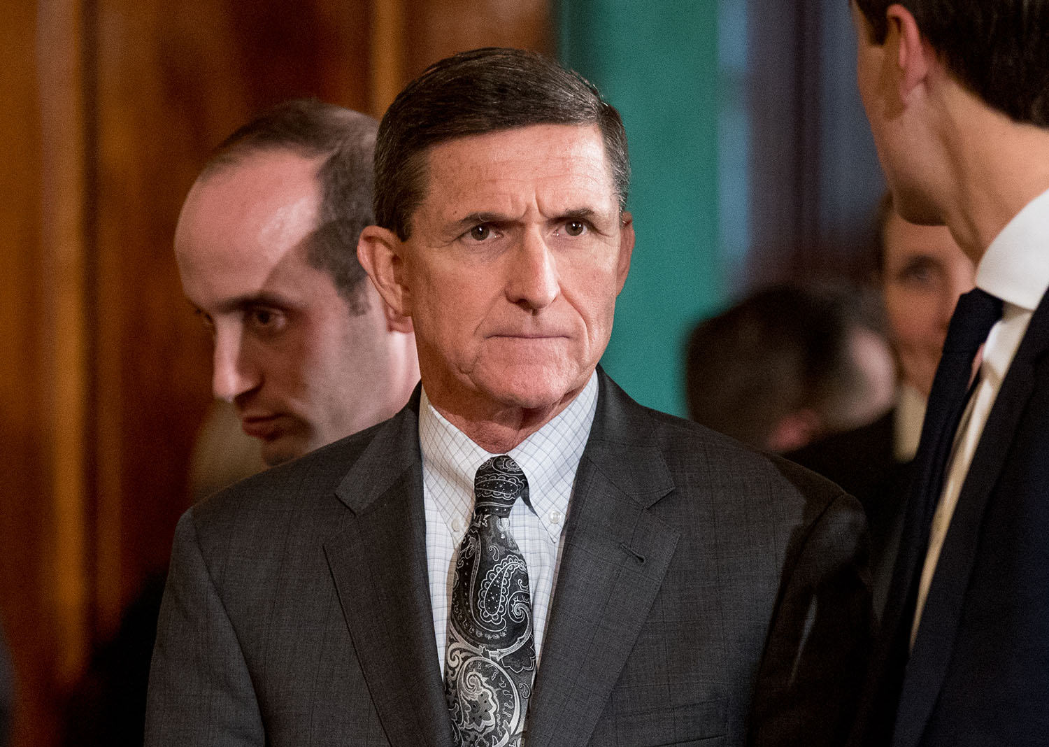 Spicer blasts ‘unmasking’ of Flynn