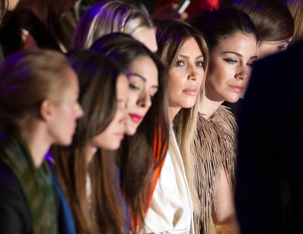 COUTURE: Tardy Kim Kardashian causes media fight