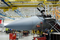 ‘Blue wave’ threatens military funding bonanza for defense contractors