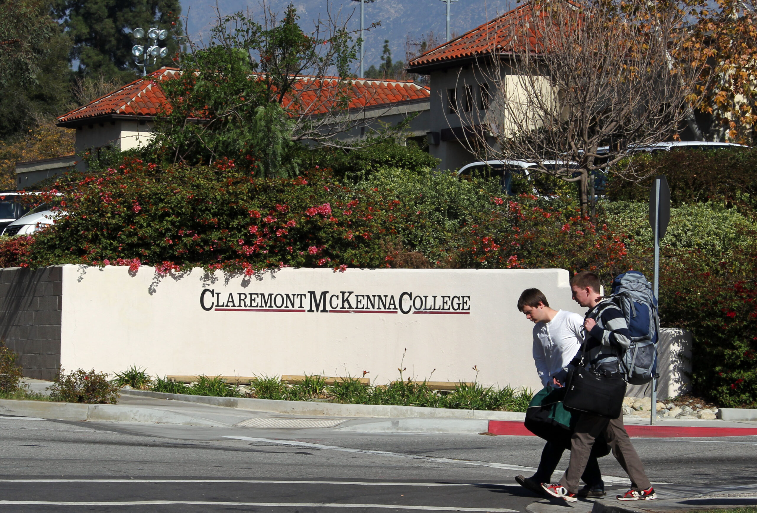 Student newspaper ‘dissents’ from campus protests