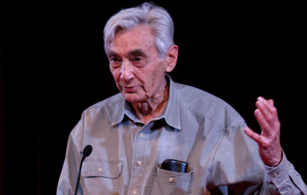 Prufrock: Howard Zinn’s Monolithic History, Guy Davenport’s Chairman Mao, and a Flannery O’Connor Reading List