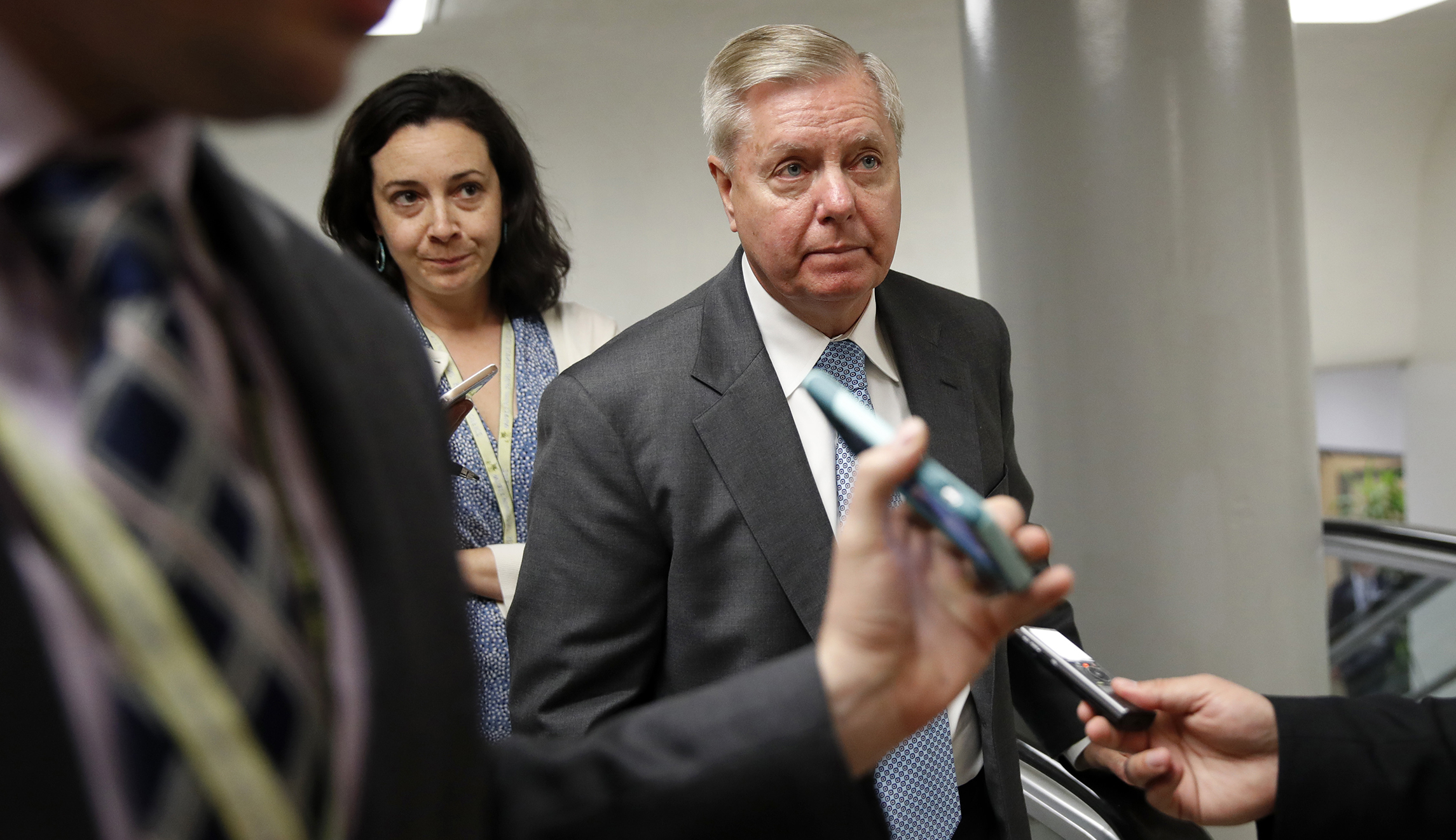 Lindsey Graham: Senate Judiciary, Mueller can run concurrent investigation