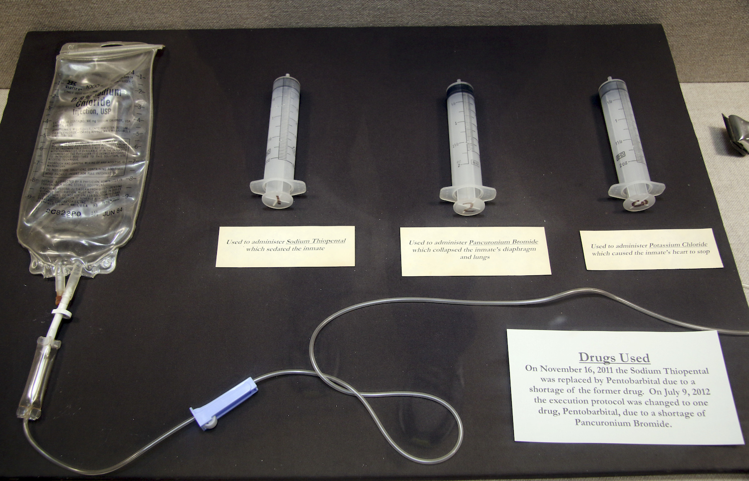 Federal judge blocks Arkansas executions