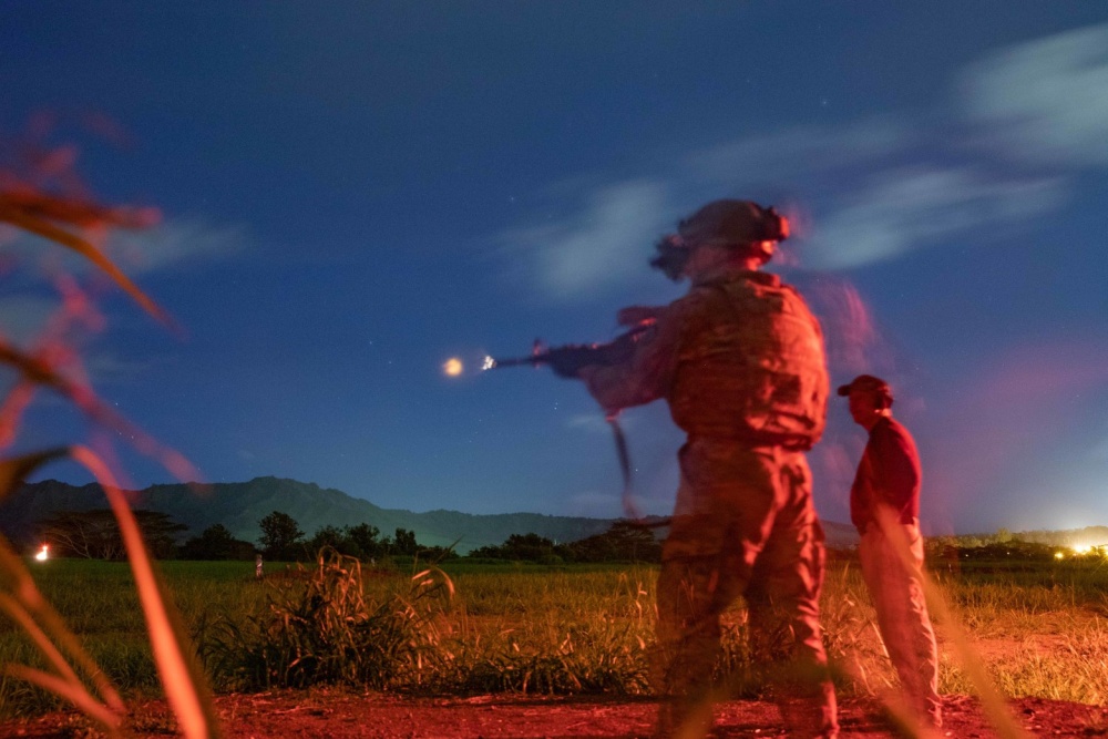 Army’s new night vision goggles give soldiers firepower in smoke, dust, and dark