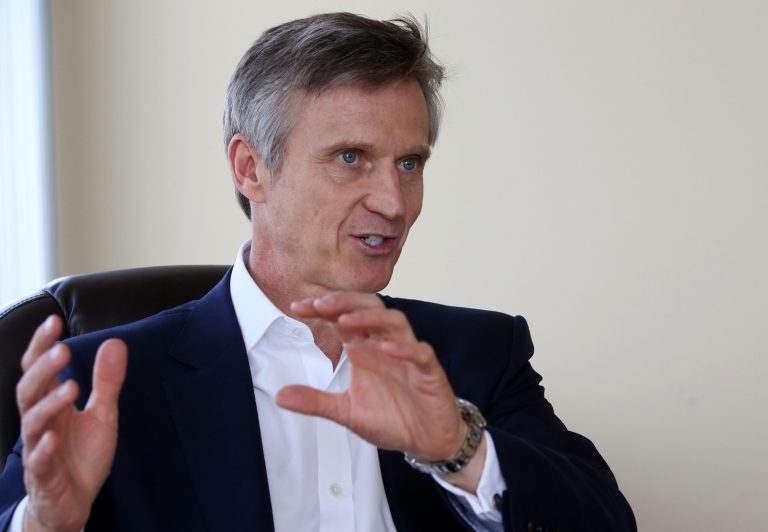 In this March 20, 2014 photo, Lew Dickey Jr., CEO of Cumulus Media, the second largest radio station owner in the country, is interviewed by The Associated Press in Los Angeles. (AP Photo/Nick Ut)