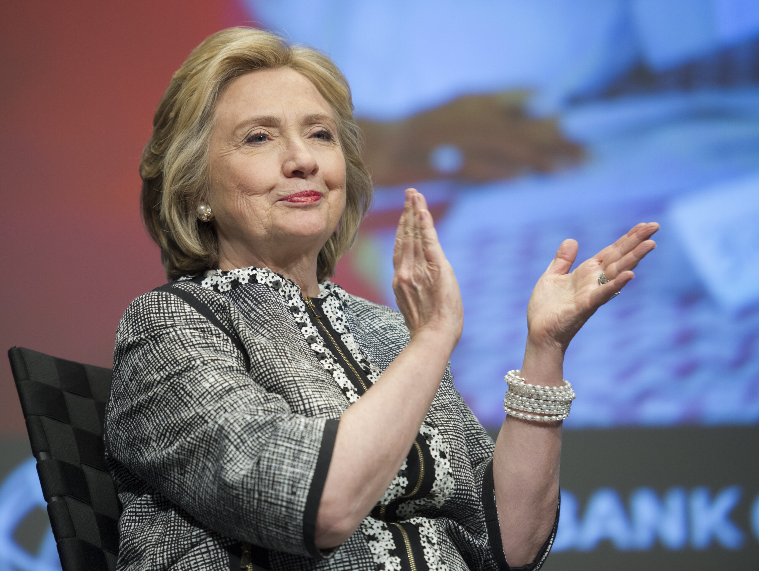 Hillary Clinton slams Obama economy: ‘Dream feels further and further out of reach’