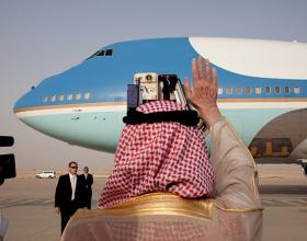 Obama Welcomes Saudi King to Town